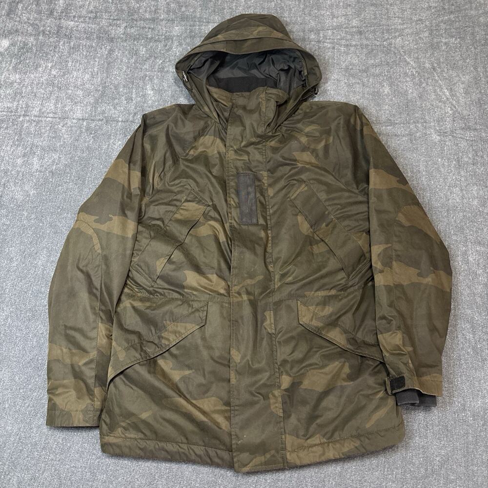 Abercrombie Fitch A&F Wind Water Resistant 3-1 Jacket Mens Size Small Camo